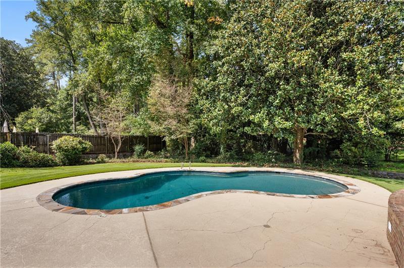 6270 Riverwood Drive, Sandy Springs, Georgia 30328, 5 Bedrooms Bedrooms, ,5 BathroomsBathrooms,Residential,Sold,6270 Riverwood Drive,7335973