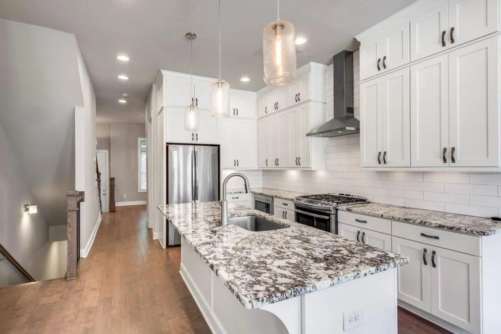 4743 Roswell Road, Atlanta, Georgia 30342, 2 Bedrooms Bedrooms, ,2 BathroomsBathrooms,Residential,Sold,4743 Roswell Road,7508207