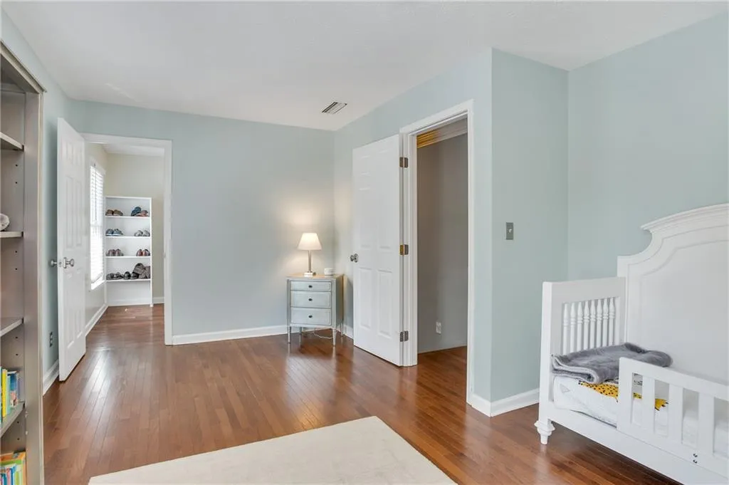 680 Amster Green Drive, Sandy Springs, Georgia 30350, 5 Bedrooms Bedrooms, ,4 BathroomsBathrooms,Residential,Sold,680 Amster Green Drive,6625724