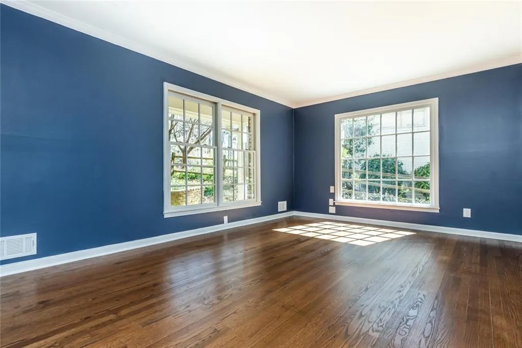 270 Glencourtney Drive, Sandy Springs, Georgia 30328, 4 Bedrooms Bedrooms, ,3 BathroomsBathrooms,Residential,Sold,270 Glencourtney Drive,7027881