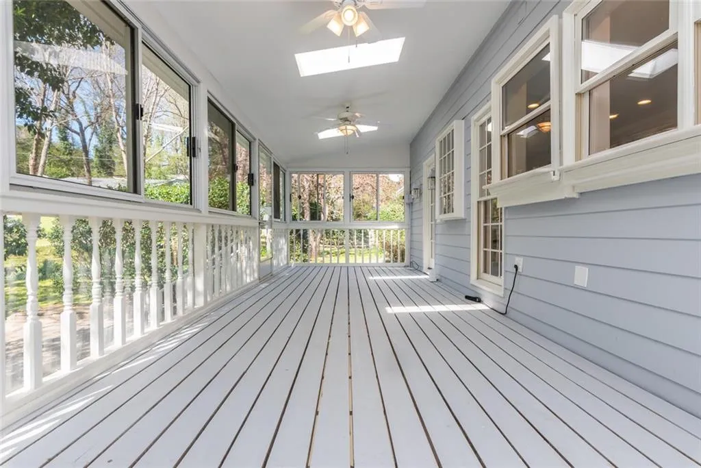 270 Glencourtney Drive, Sandy Springs, Georgia 30328, 4 Bedrooms Bedrooms, ,3 BathroomsBathrooms,Residential,Sold,270 Glencourtney Drive,7027881