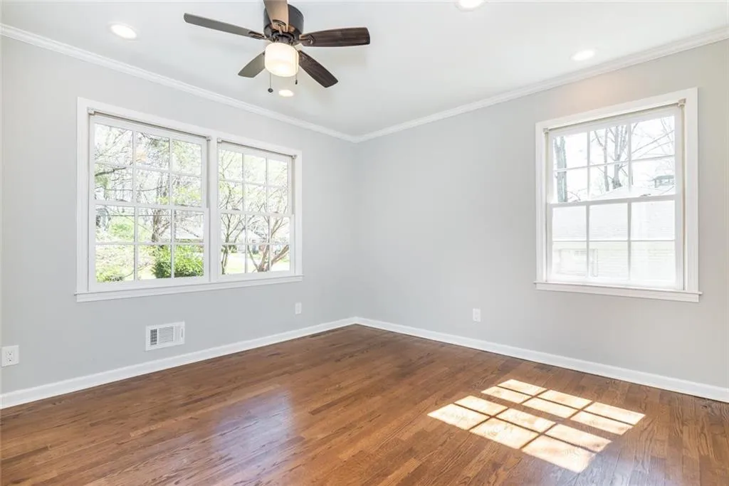 270 Glencourtney Drive, Sandy Springs, Georgia 30328, 4 Bedrooms Bedrooms, ,3 BathroomsBathrooms,Residential,Sold,270 Glencourtney Drive,7027881