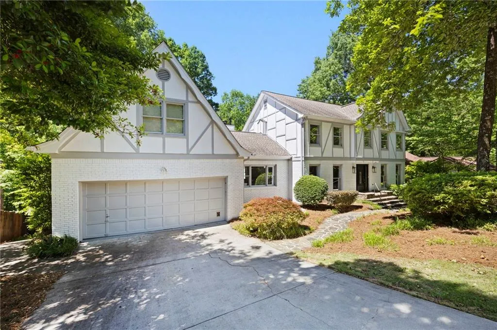 55 Bransford Road, Atlanta, Georgia 30342, 5 Bedrooms Bedrooms, ,4 BathroomsBathrooms,Residential,Sold,55 Bransford Road,7585120