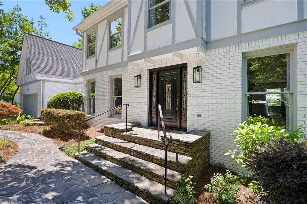 55 Bransford Road, Atlanta, Georgia 30342, 5 Bedrooms Bedrooms, ,4 BathroomsBathrooms,Residential,Sold,55 Bransford Road,7585120