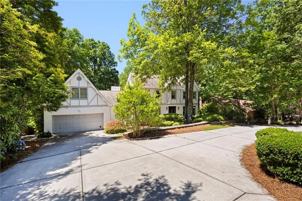 55 Bransford Road, Atlanta, Georgia 30342, 5 Bedrooms Bedrooms, ,4 BathroomsBathrooms,Residential,Sold,55 Bransford Road,7585120