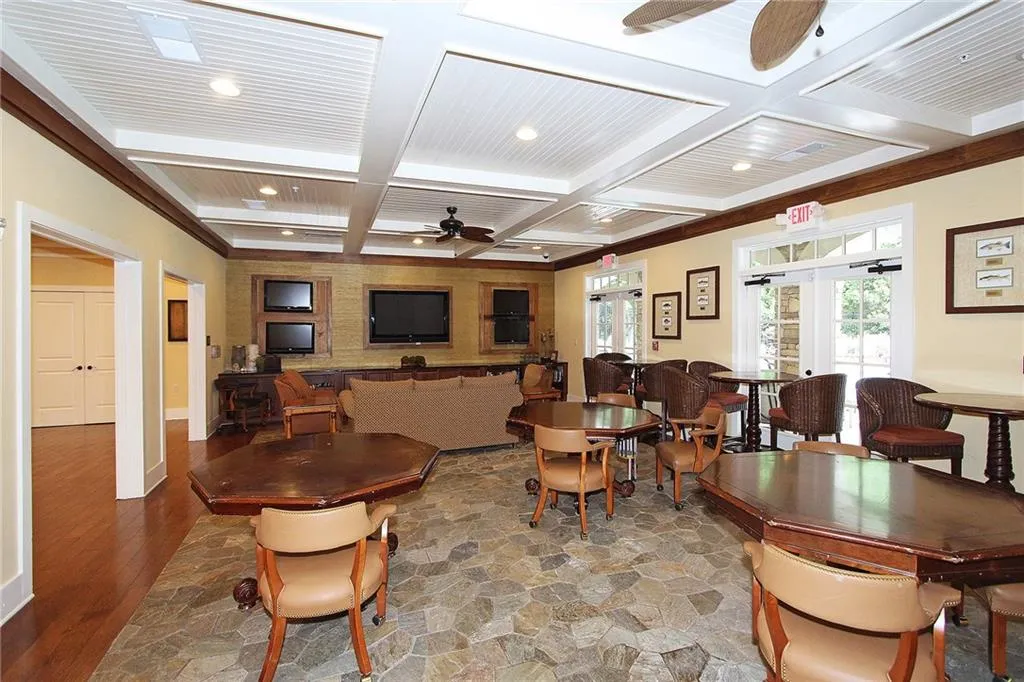 813 Creekgarden Court Unit 3, Atlanta, Georgia 30339, 3 Bedrooms Bedrooms, ,3 BathroomsBathrooms,Residential,Sold,813 Creekgarden Court Unit 3,5874684