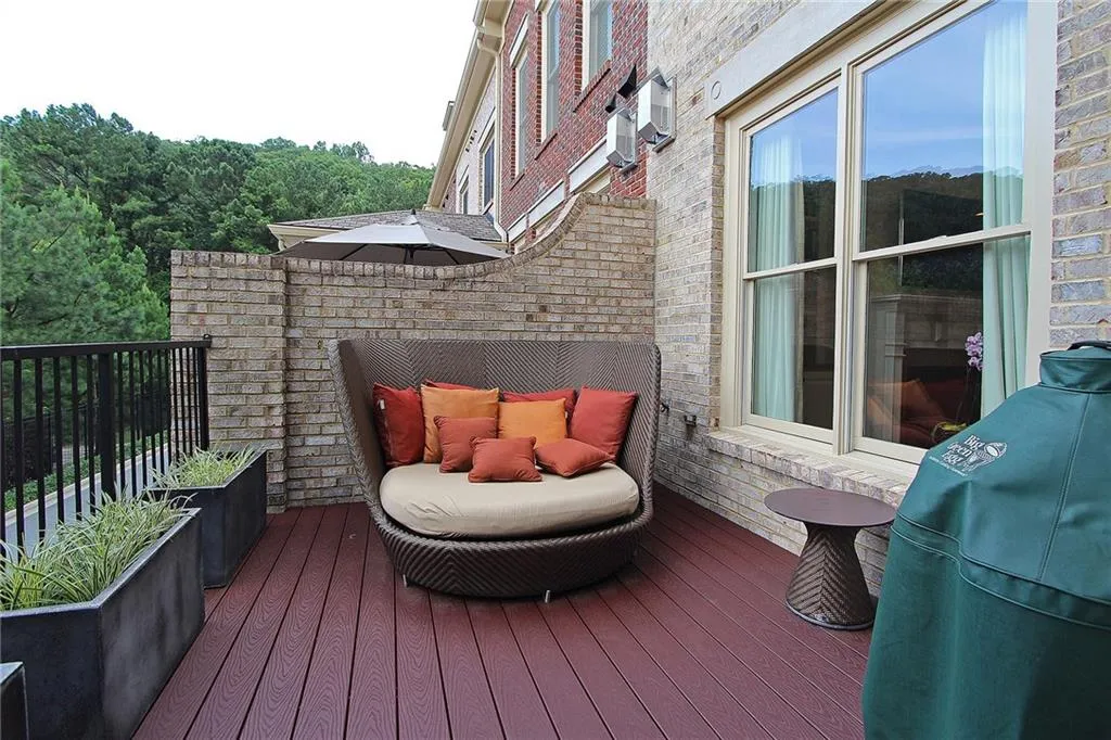 813 Creekgarden Court Unit 3, Atlanta, Georgia 30339, 3 Bedrooms Bedrooms, ,3 BathroomsBathrooms,Residential,Sold,813 Creekgarden Court Unit 3,5874684