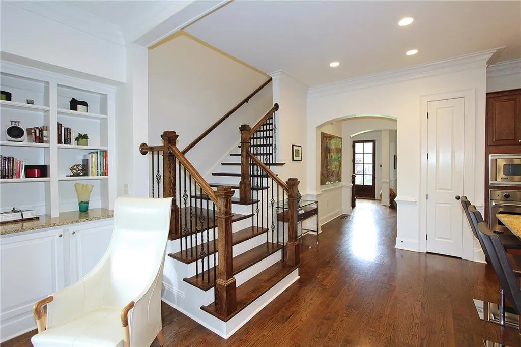 813 Creekgarden Court Unit 3, Atlanta, Georgia 30339, 3 Bedrooms Bedrooms, ,3 BathroomsBathrooms,Residential,Sold,813 Creekgarden Court Unit 3,5874684