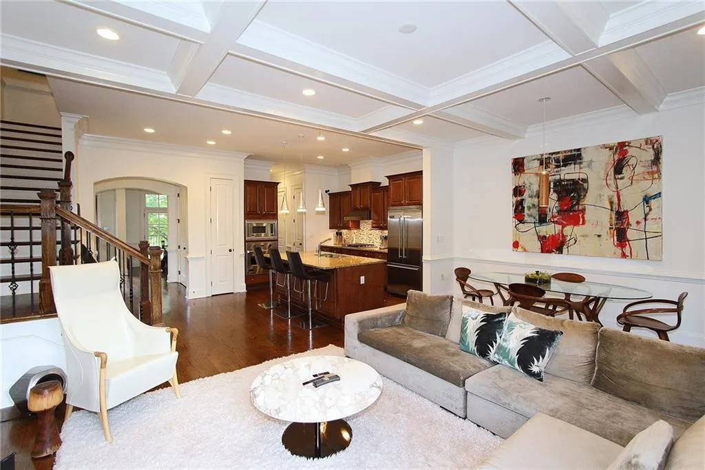 813 Creekgarden Court Unit 3, Atlanta, Georgia 30339, 3 Bedrooms Bedrooms, ,3 BathroomsBathrooms,Residential,Sold,813 Creekgarden Court Unit 3,5874684