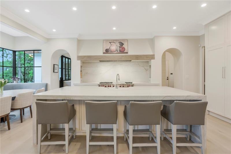 4514 Stella Drive, Atlanta, Georgia 30327, 6 Bedrooms Bedrooms, ,6 BathroomsBathrooms,Residential,Sold,4514 Stella Drive,7287165