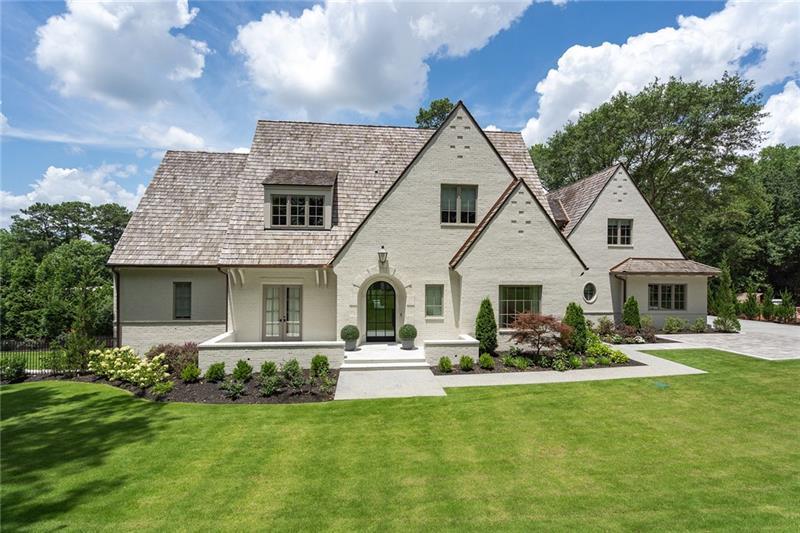 4514 Stella Drive, Atlanta, Georgia 30327, 6 Bedrooms Bedrooms, ,6 BathroomsBathrooms,Residential,Sold,4514 Stella Drive,7287165