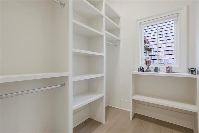 4514 Stella Drive, Atlanta, Georgia 30327, 6 Bedrooms Bedrooms, ,6 BathroomsBathrooms,Residential,Sold,4514 Stella Drive,7287165