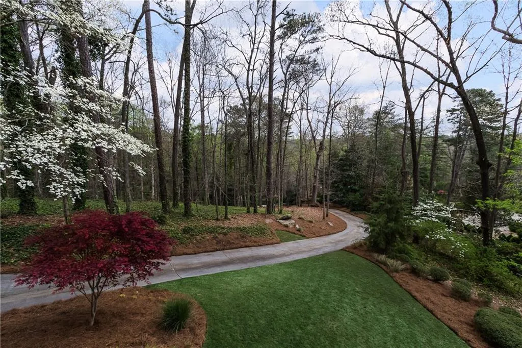 4890 Northside Drive Nw, Atlanta, Georgia 30327, 3 Bedrooms Bedrooms, ,3 BathroomsBathrooms,Residential,Sold,4890 Northside Drive Nw,6687833