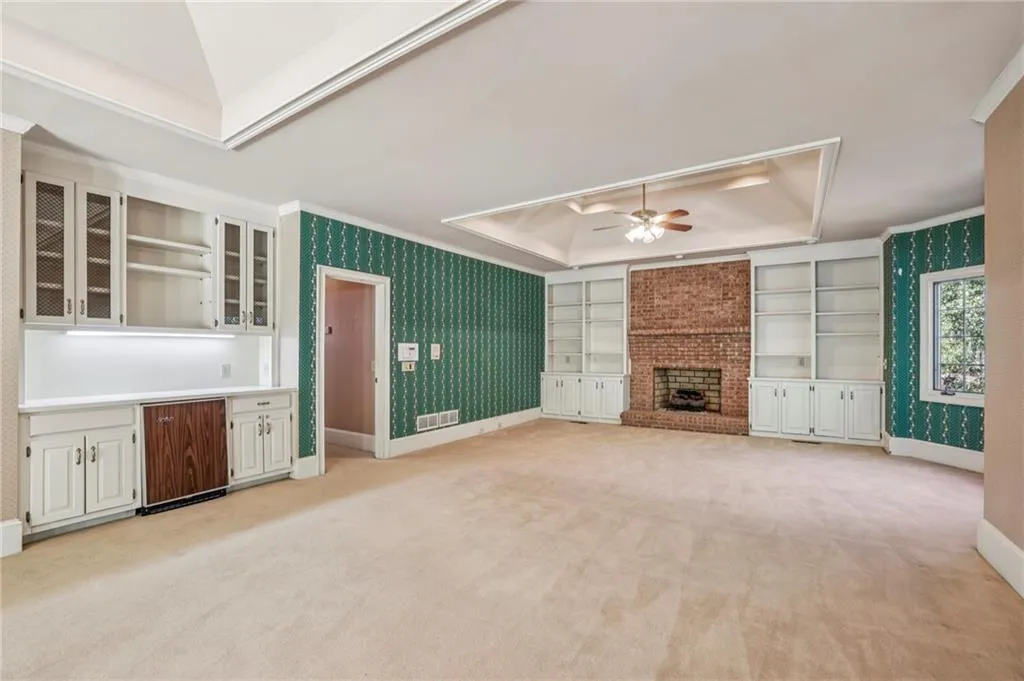 420 Rivertrail Dale, Atlanta, Georgia 30350, 5 Bedrooms Bedrooms, ,4 BathroomsBathrooms,Residential,For Sale,420 Rivertrail Dale,7720812