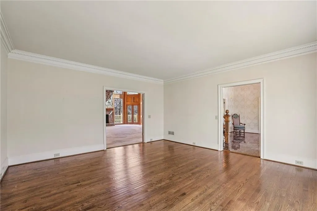420 Rivertrail Dale, Atlanta, Georgia 30350, 5 Bedrooms Bedrooms, ,4 BathroomsBathrooms,Residential,For Sale,420 Rivertrail Dale,7720812