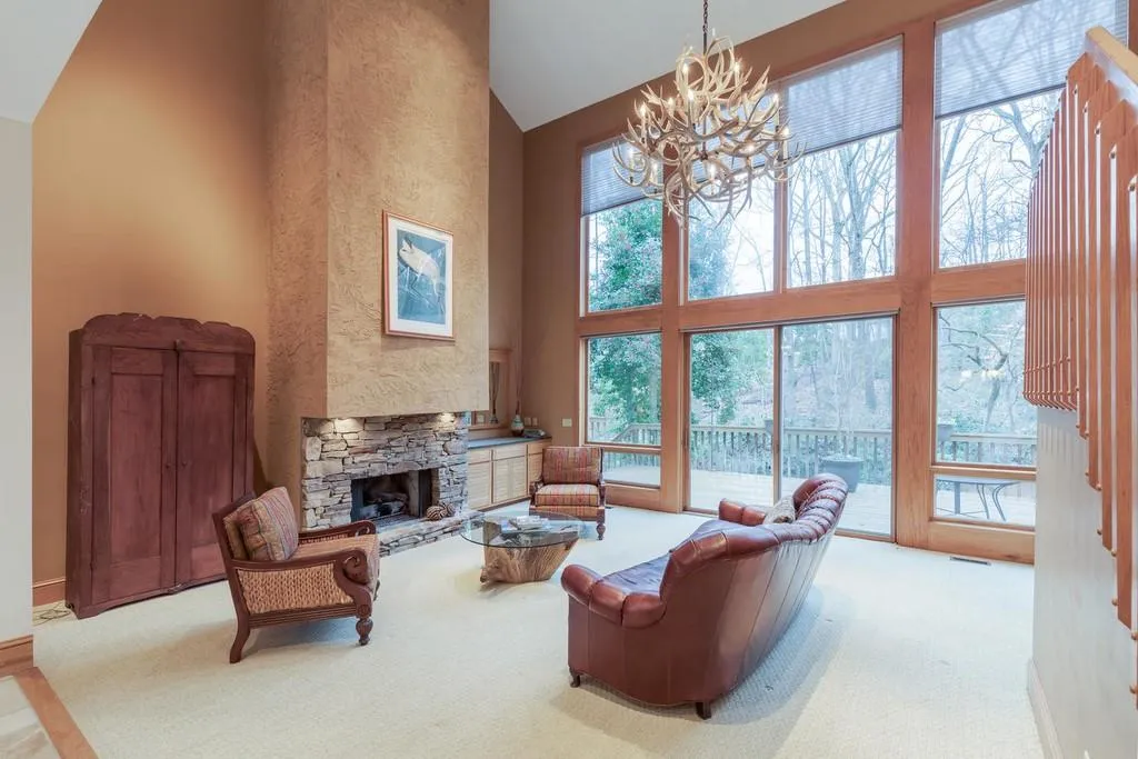 34 Spring Oaks Court, Sandy Springs, Georgia 30327, 5 Bedrooms Bedrooms, ,4 BathroomsBathrooms,Residential,Sold,34 Spring Oaks Court,6674730