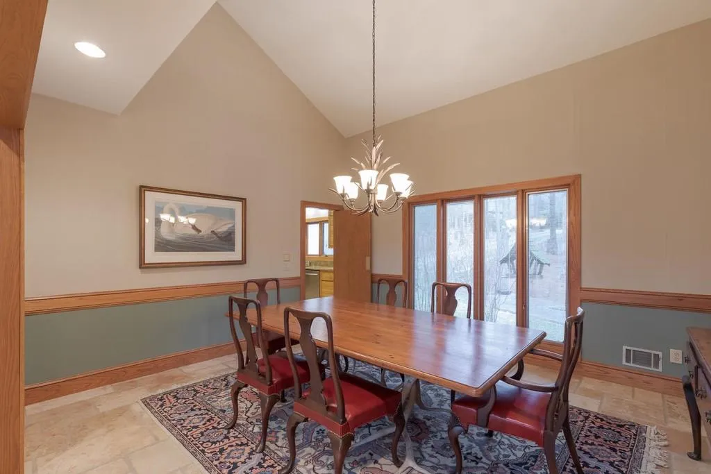34 Spring Oaks Court, Sandy Springs, Georgia 30327, 5 Bedrooms Bedrooms, ,4 BathroomsBathrooms,Residential,Sold,34 Spring Oaks Court,6674730