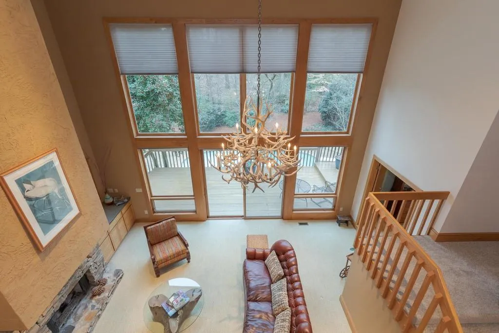 34 Spring Oaks Court, Sandy Springs, Georgia 30327, 5 Bedrooms Bedrooms, ,4 BathroomsBathrooms,Residential,Sold,34 Spring Oaks Court,6674730