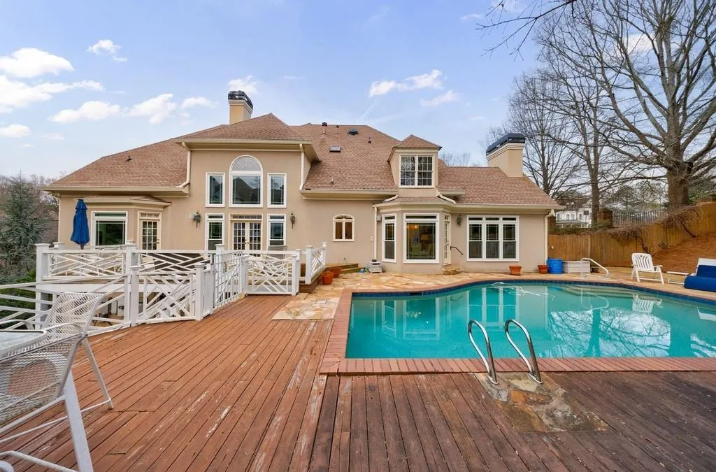 400 Laurel Chase Court, Atlanta, Georgia 30327, 5 Bedrooms Bedrooms, ,5 BathroomsBathrooms,Residential,Sold,400 Laurel Chase Court,7523865