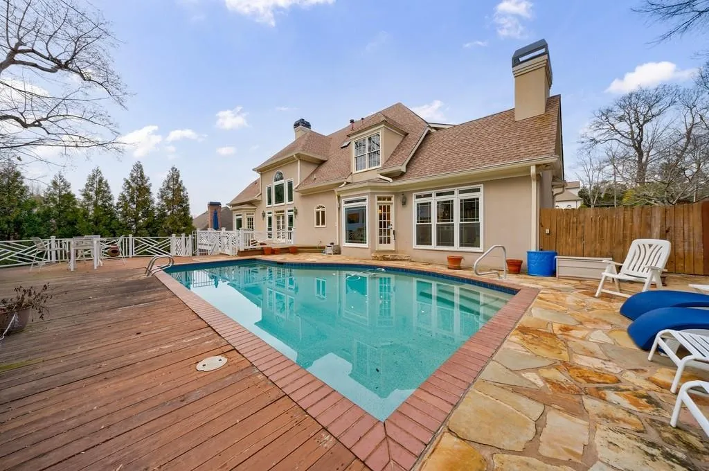 400 Laurel Chase Court, Atlanta, Georgia 30327, 5 Bedrooms Bedrooms, ,5 BathroomsBathrooms,Residential,Sold,400 Laurel Chase Court,7523865