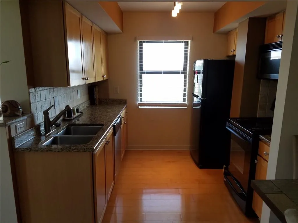 795 Hammond Drive Unit 1412, Sandy Springs, Georgia 30328, 1 Bedroom Bedrooms, ,1 BathroomBathrooms,Residential,Sold,795 Hammond Drive Unit 1412,5706080