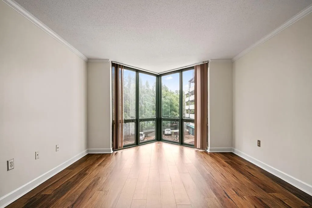 2870 Pharr Court South Nw Unit 203, Atlanta, Georgia 30305, 1 Bedroom Bedrooms, 0 ,1 BathroomBathrooms,Residential,For Sale,2870 Pharr Court South Nw Unit 203,7786133