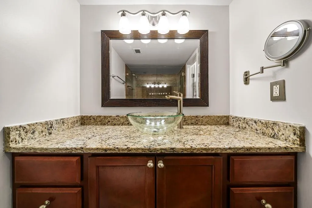 2870 Pharr Court South Nw Unit 203, Atlanta, Georgia 30305, 1 Bedroom Bedrooms, 0 ,1 BathroomBathrooms,Residential,For Sale,2870 Pharr Court South Nw Unit 203,7786133