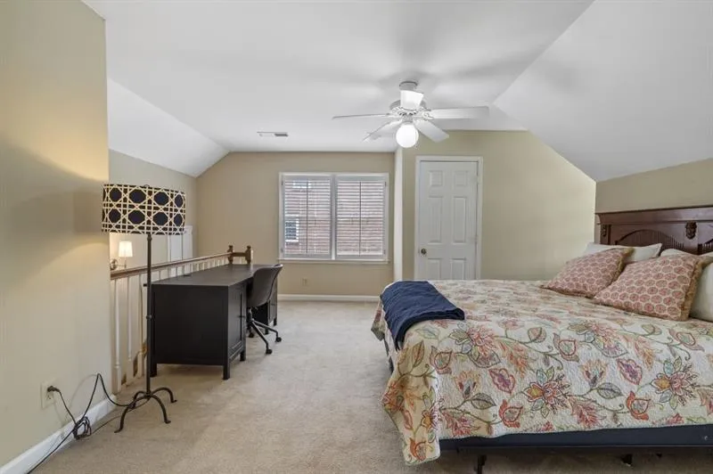 6915 Hunters Knoll, Sandy Springs, Georgia 30328, 4 Bedrooms Bedrooms, ,3 BathroomsBathrooms,Residential,Sold,6915 Hunters Knoll,7682555