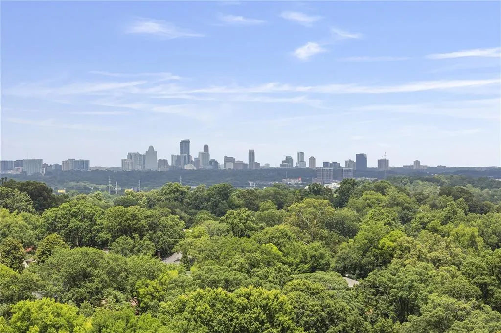 145 15th Street Ne Unit 1209, Atlanta, Georgia 30309, 1 Bedroom Bedrooms, ,1 BathroomBathrooms,Residential,For Sale,145 15th Street Ne Unit 1209,7602052