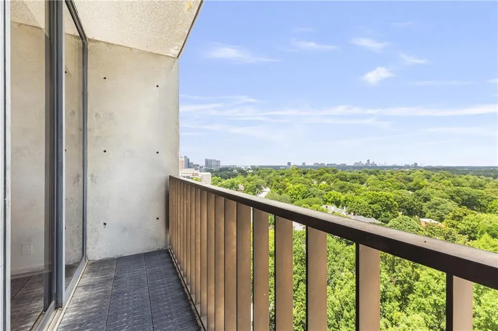 145 15th Street Ne Unit 1209, Atlanta, Georgia 30309, 1 Bedroom Bedrooms, ,1 BathroomBathrooms,Residential,For Sale,145 15th Street Ne Unit 1209,7602052