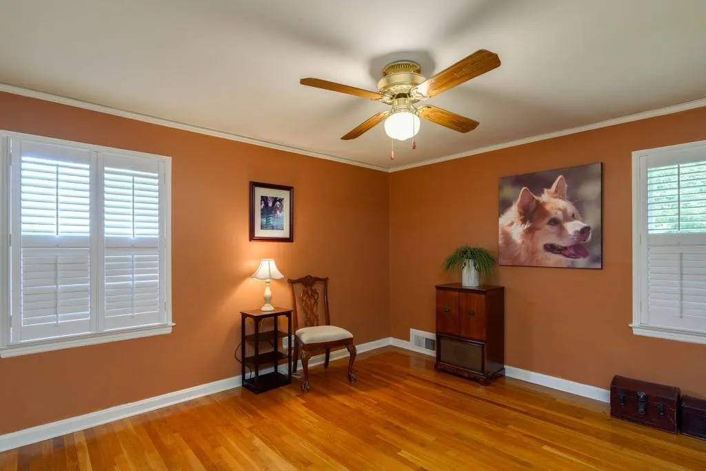 100 Osner Drive, Atlanta, Georgia 30342, 3 Bedrooms Bedrooms, ,2 BathroomsBathrooms,Residential,Sold,100 Osner Drive,6536859