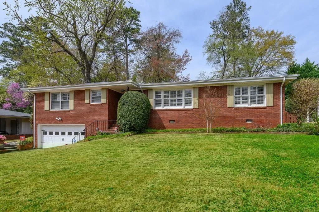 100 Osner Drive, Atlanta, Georgia 30342, 3 Bedrooms Bedrooms, ,2 BathroomsBathrooms,Residential,Sold,100 Osner Drive,6536859