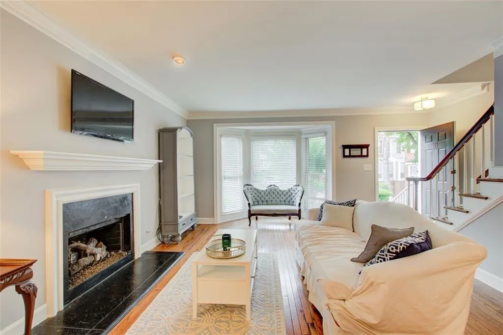 7500 Roswell Road Unit 113, Atlanta, Georgia 30350, 2 Bedrooms Bedrooms, ,2 BathroomsBathrooms,Residential,Sold,7500 Roswell Road Unit 113,7388026