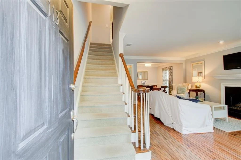 7500 Roswell Road Unit 113, Atlanta, Georgia 30350, 2 Bedrooms Bedrooms, ,2 BathroomsBathrooms,Residential,Sold,7500 Roswell Road Unit 113,7388026