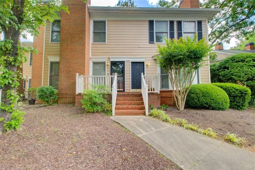 7500 Roswell Road Unit 113, Atlanta, Georgia 30350, 2 Bedrooms Bedrooms, ,2 BathroomsBathrooms,Residential,Sold,7500 Roswell Road Unit 113,7388026