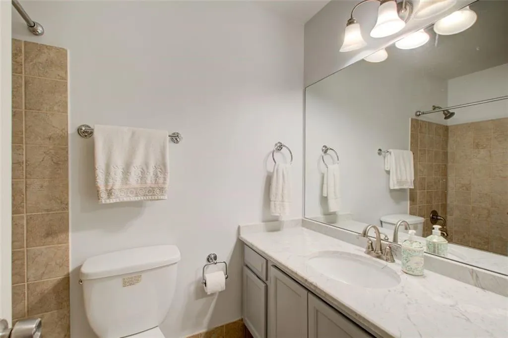 En Suite Bath with Upstairs Bedroom #2