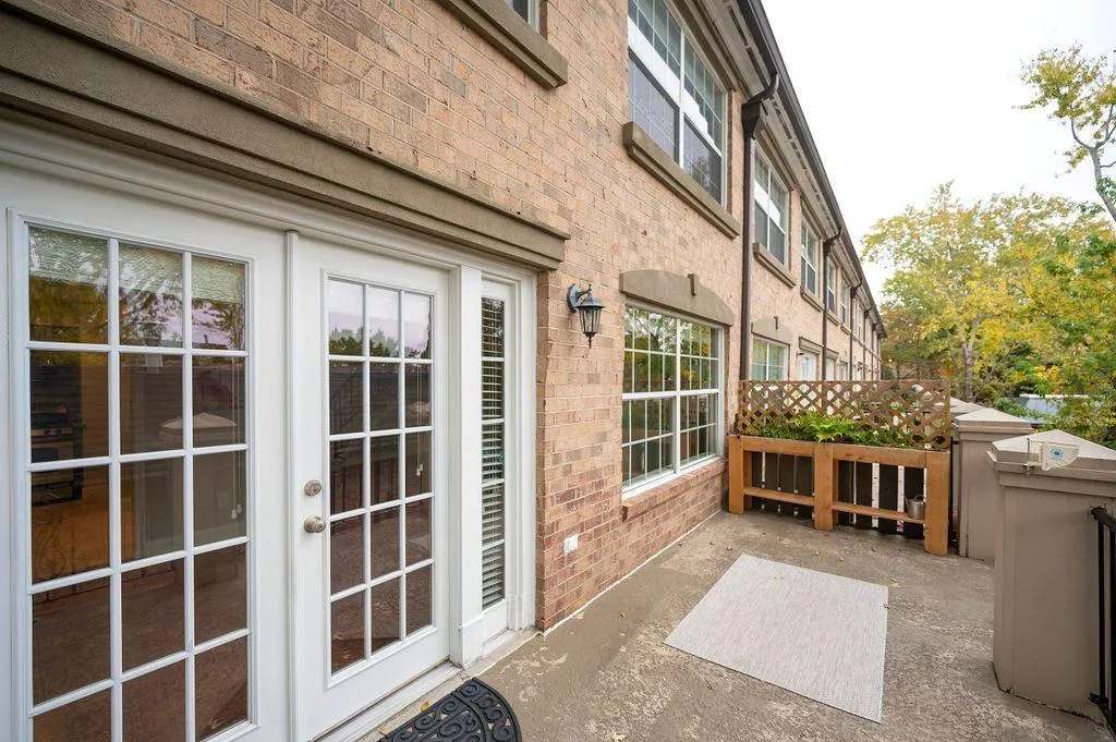 6980 Roswell Road Unit K7, Atlanta, Georgia 30328, 2 Bedrooms Bedrooms, ,2 BathroomsBathrooms,Residential,Sold,6980 Roswell Road Unit K7,7137979