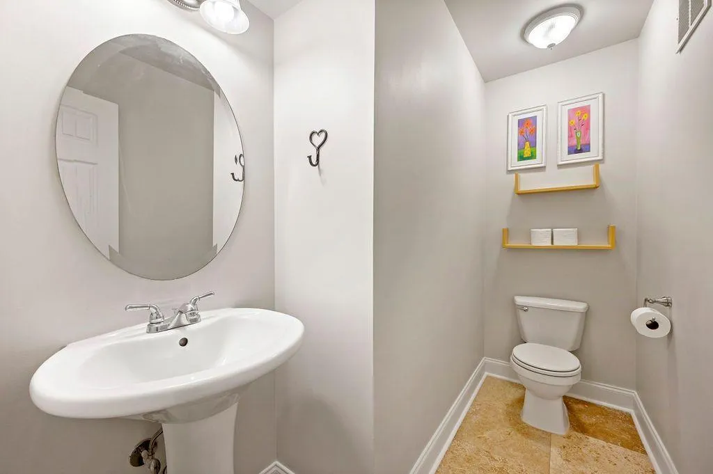 6980 Roswell Road Unit K7, Atlanta, Georgia 30328, 2 Bedrooms Bedrooms, ,2 BathroomsBathrooms,Residential,Sold,6980 Roswell Road Unit K7,7137979