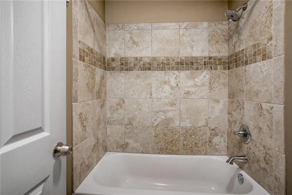 1101 Wingate Way, Sandy Springs, Georgia 30350, 1 Bedroom Bedrooms, ,1 BathroomBathrooms,Residential,Sold,1101 Wingate Way,7021718