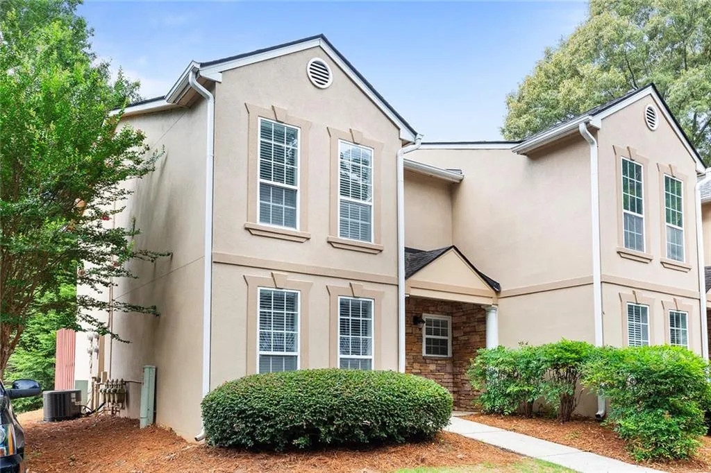 1201 Masons Creek Circle, Atlanta, Georgia 30350, 2 Bedrooms Bedrooms, ,2 BathroomsBathrooms,Residential,Sold,1201 Masons Creek Circle,7415383