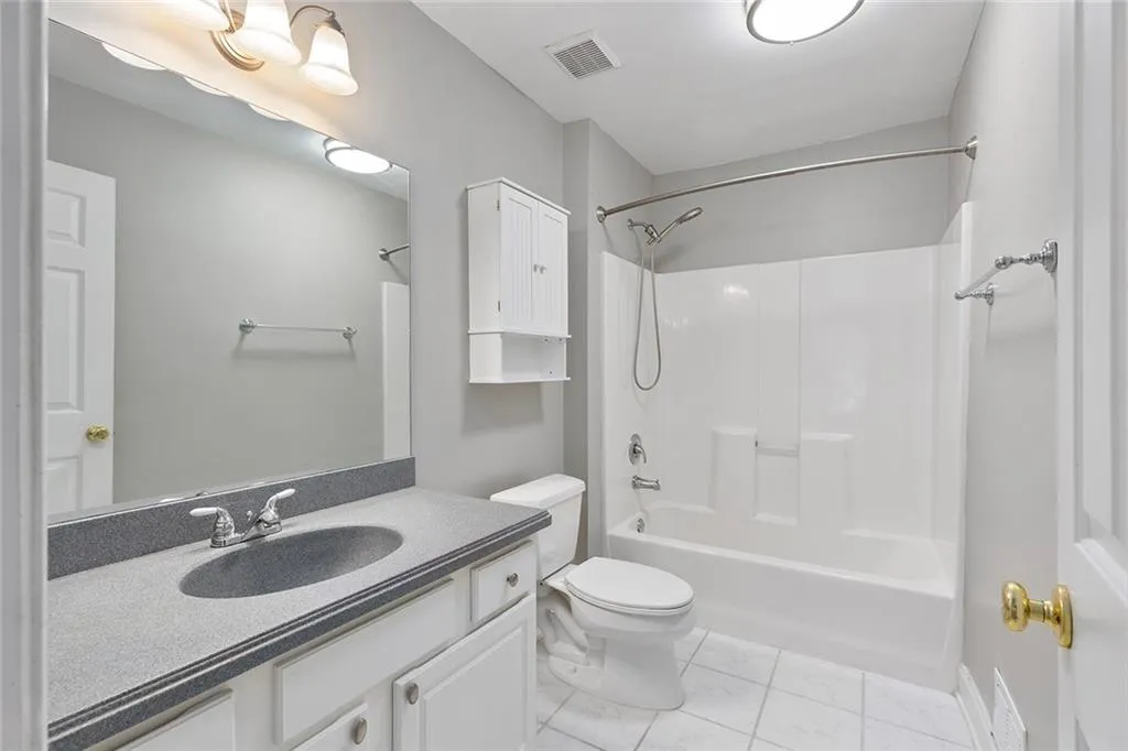 1201 Masons Creek Circle, Atlanta, Georgia 30350, 2 Bedrooms Bedrooms, ,2 BathroomsBathrooms,Residential,Sold,1201 Masons Creek Circle,7415383