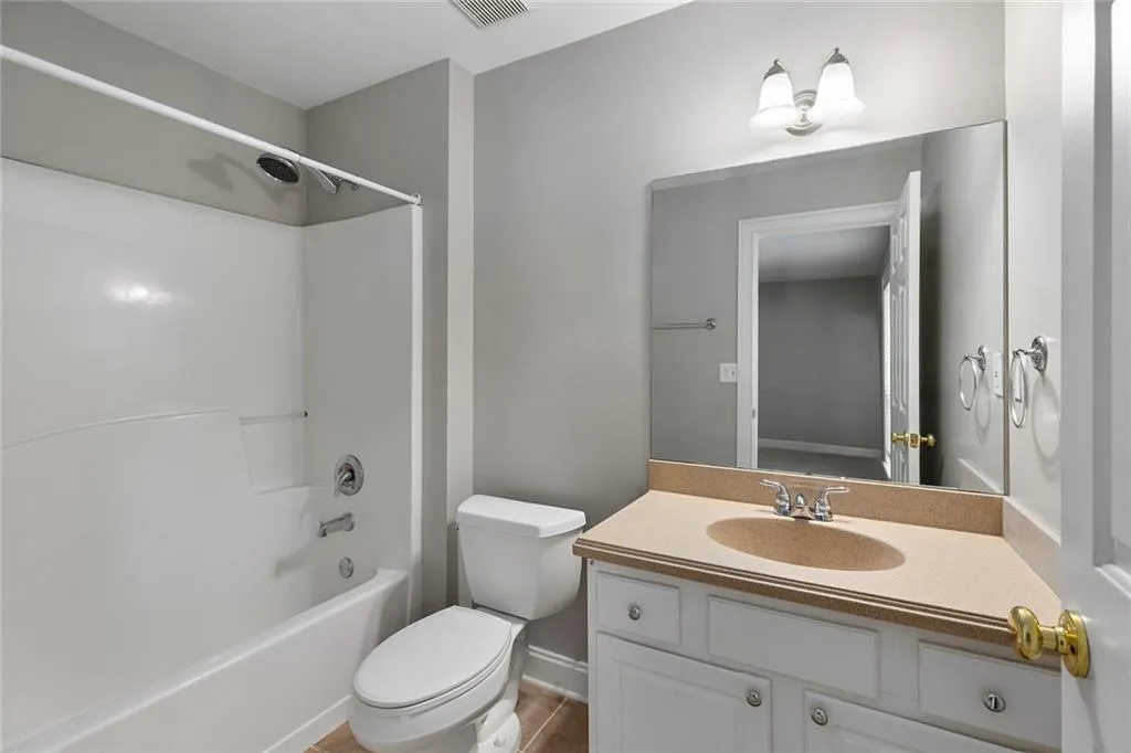 1201 Masons Creek Circle, Atlanta, Georgia 30350, 2 Bedrooms Bedrooms, ,2 BathroomsBathrooms,Residential,Sold,1201 Masons Creek Circle,7415383