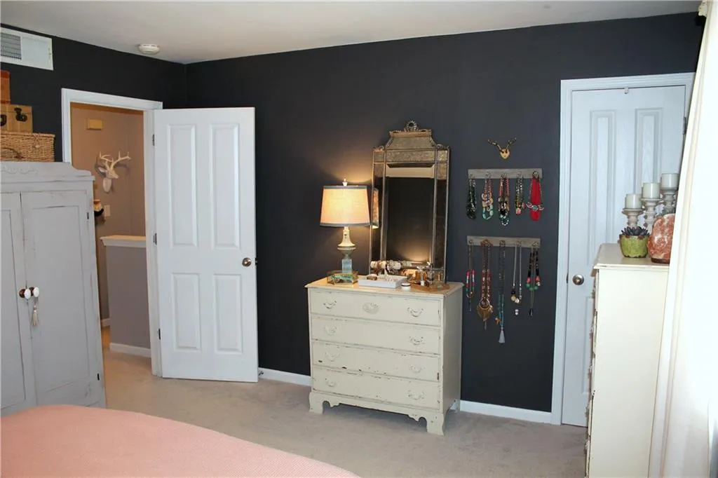 6940 Roswell Road Unit 21c, Atlanta, Georgia 30328, 2 Bedrooms Bedrooms, ,1 BathroomBathrooms,Residential,Sold,6940 Roswell Road Unit 21c,5810216