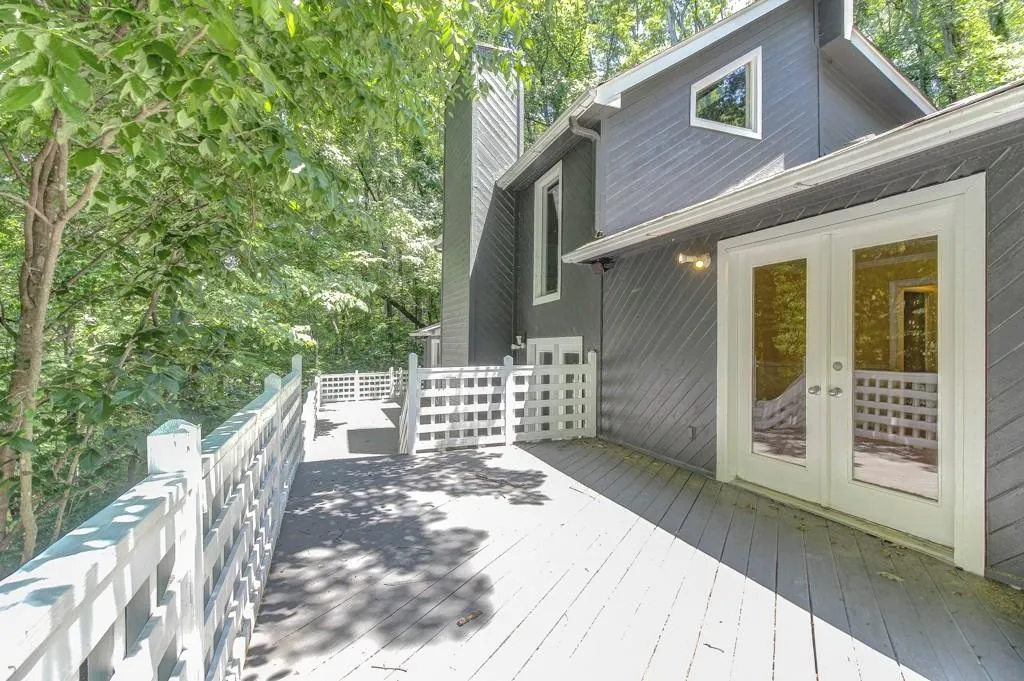 8305 Ison Road, Sandy Springs, Georgia 30350, 5 Bedrooms Bedrooms, ,3 BathroomsBathrooms,Residential,Sold,8305 Ison Road,5706432