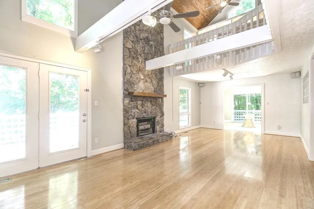 8305 Ison Road, Sandy Springs, Georgia 30350, 5 Bedrooms Bedrooms, ,3 BathroomsBathrooms,Residential,Sold,8305 Ison Road,5706432