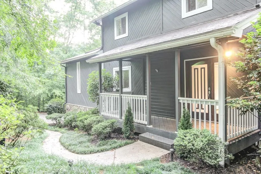 8305 Ison Road, Sandy Springs, Georgia 30350, 5 Bedrooms Bedrooms, ,3 BathroomsBathrooms,Residential,Sold,8305 Ison Road,5706432