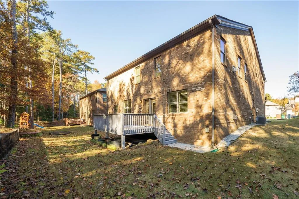 7755 Stratford Lane, Sandy Springs, Georgia 30350, 5 Bedrooms Bedrooms, ,4 BathroomsBathrooms,Residential,Sold,7755 Stratford Lane,6973085