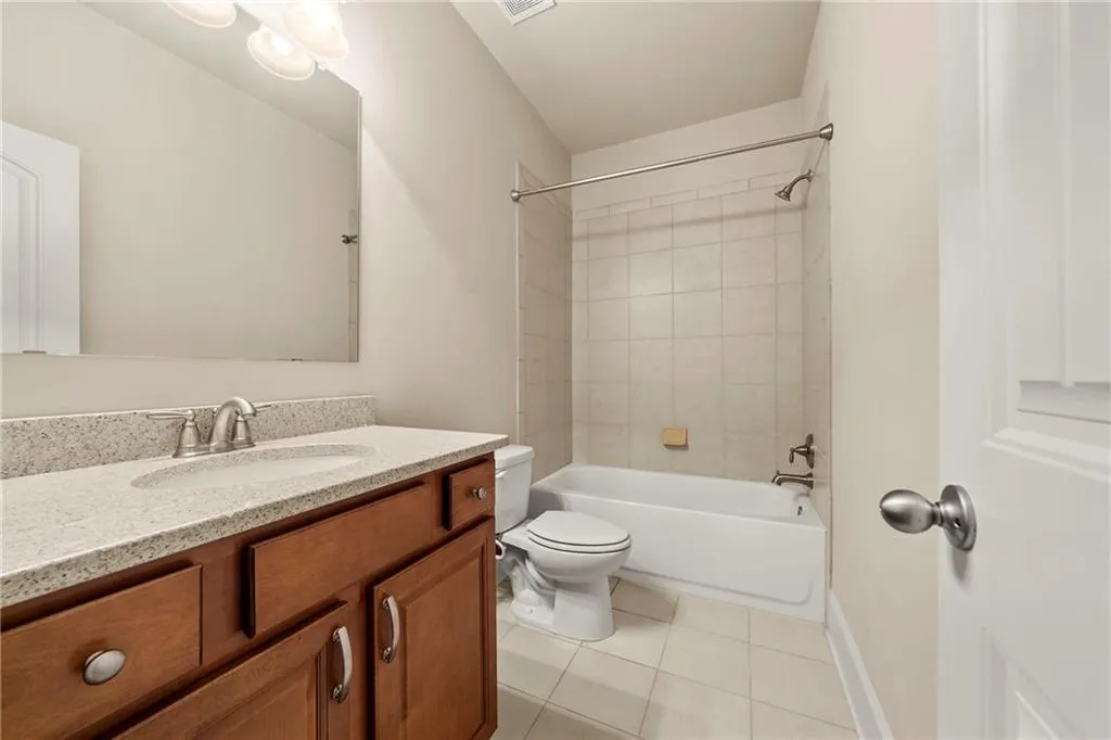 7755 Stratford Lane, Sandy Springs, Georgia 30350, 5 Bedrooms Bedrooms, ,4 BathroomsBathrooms,Residential,Sold,7755 Stratford Lane,6973085