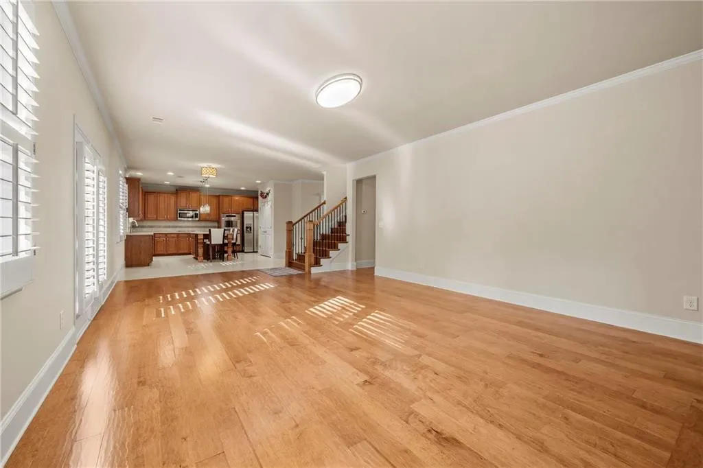 7755 Stratford Lane, Sandy Springs, Georgia 30350, 5 Bedrooms Bedrooms, ,4 BathroomsBathrooms,Residential,Sold,7755 Stratford Lane,6973085