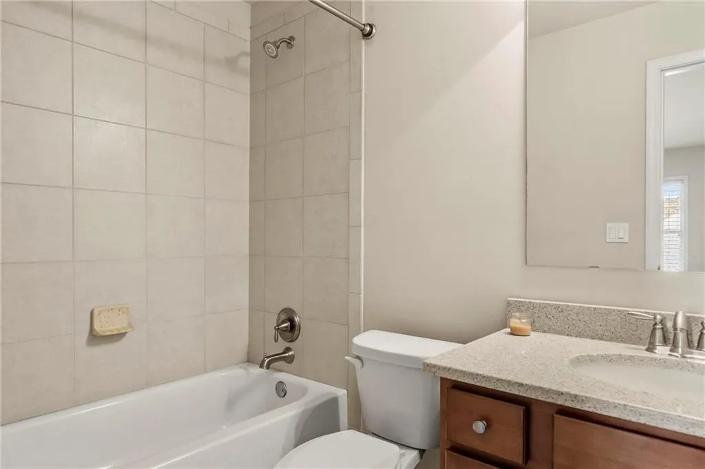 7755 Stratford Lane, Sandy Springs, Georgia 30350, 5 Bedrooms Bedrooms, ,4 BathroomsBathrooms,Residential,Sold,7755 Stratford Lane,6973085